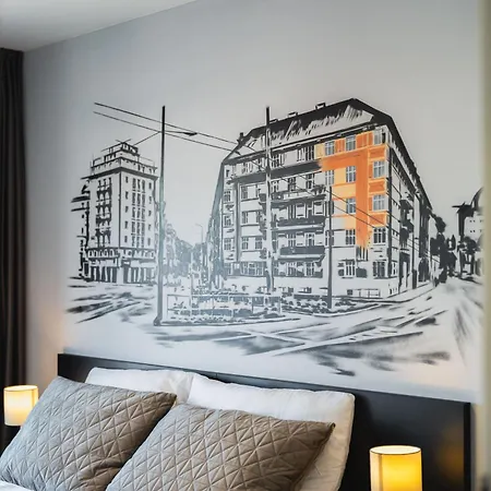 아파트 Art-touched With Pyramid View *